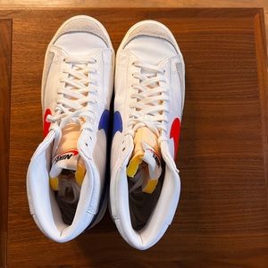 Mens Nike Blazers Habanero Blue Used Once Size 9.5 ‼️Limited Edition‼️